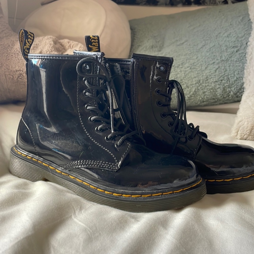 BARELY USED KIDS DOC MARTINS